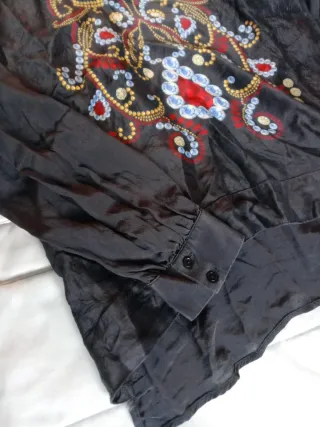 Lote 2 blusas manga larga mujer.