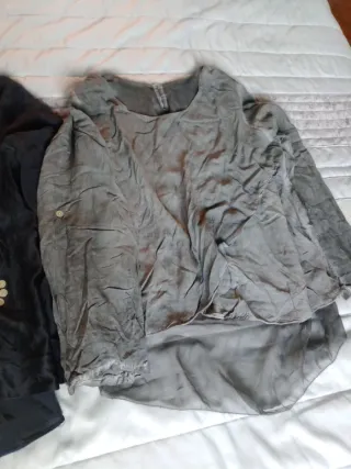 Lote 2 blusas manga larga mujer.