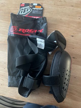 Gomitiere Troy Lee Design Rogue L/XL