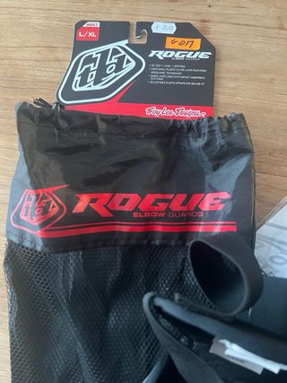Gomitiere Troy Lee Design Rogue L/XL