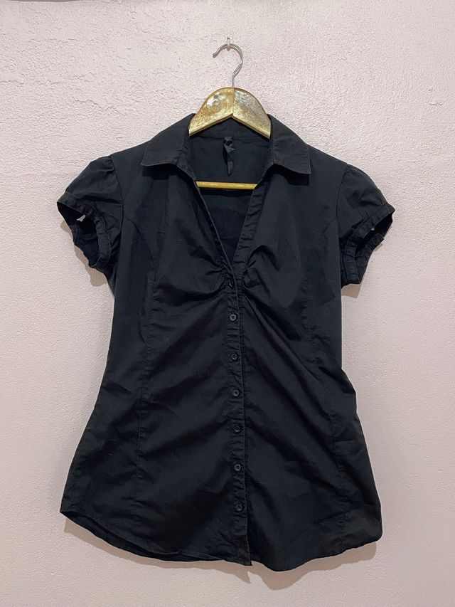 Camiseta negra manga corta