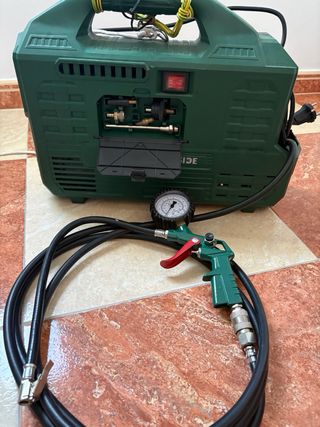 Compresor Eléctrico Parkside con Manguera
