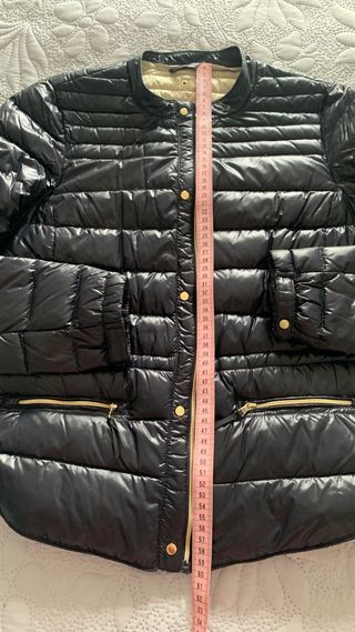 Plumífero corto azul Zara