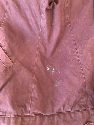 Abrigo premamá y porteo morado