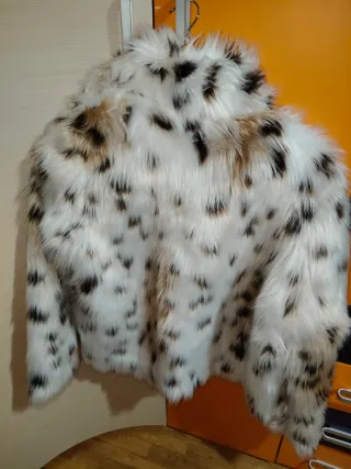Chaquetón pelo animal print