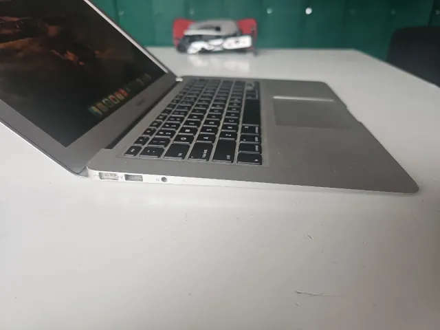 Apple MacBook Air 13 Plata
