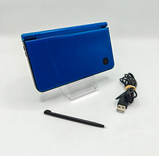Nintendo DSi XL Blu con cavo