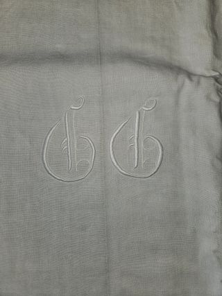 Lenzuola antiche ricamate a mano