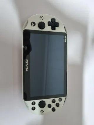 Ps Vita Blanca + Accesorios