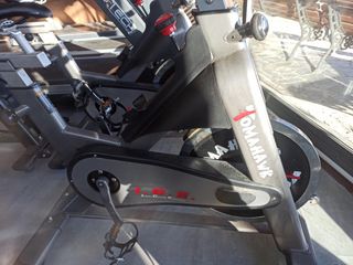 Bicicleta Estática Tomahawk