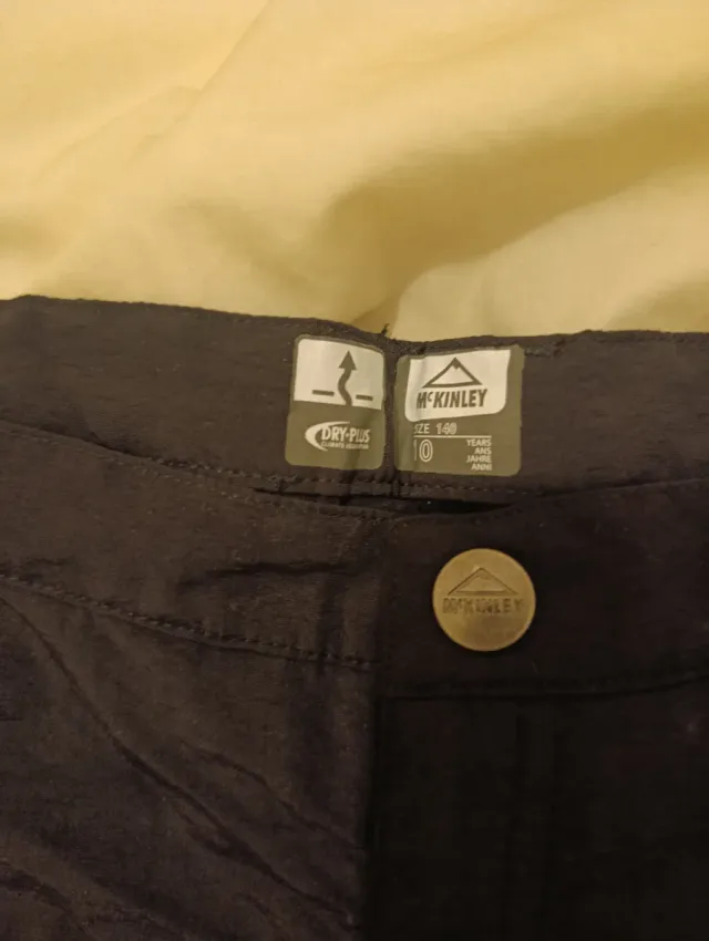 Pantalón convertible McKinley