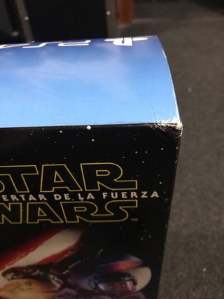Caja completa PS4 1 TB Star Wars