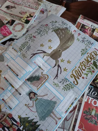 15 riviste Profilo Punto Croce + fili