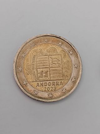 Monedas euro conmemorativas y primeras emisiones
