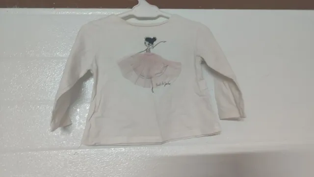 Blusa de manga larga con flores rosas