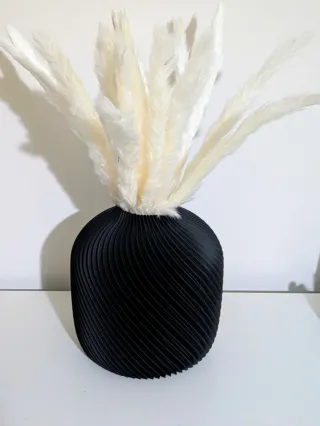 Vaso nero decorativo