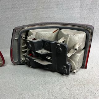 Pilotos traseros Opel Astra GSI