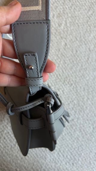 Bolso Loewe Gris