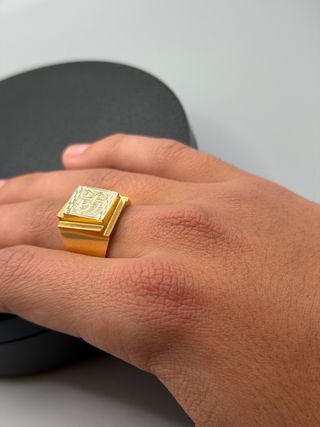 Ref148 Anillo de oro de 18k