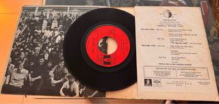 1 Vinilos Elvis Presley King Creole  1 Beatles