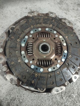 Embrague Nissan Navara D22