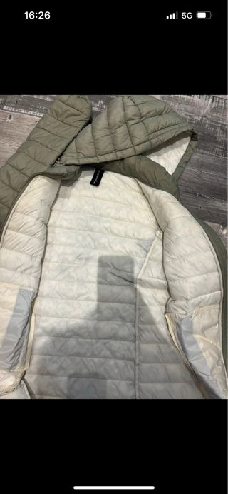 Abrigo acolchado verde oliva talla L