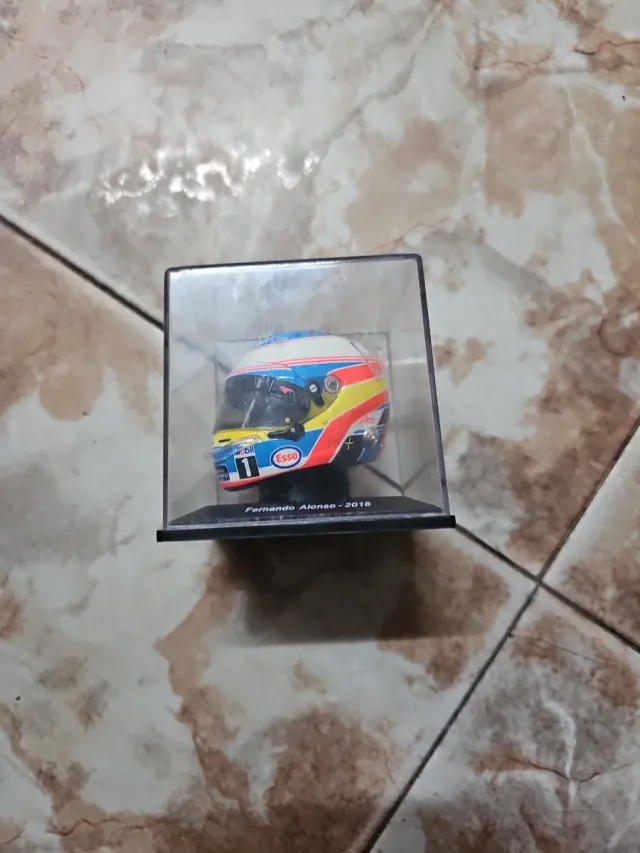 Casco Fernando Alonso 2016