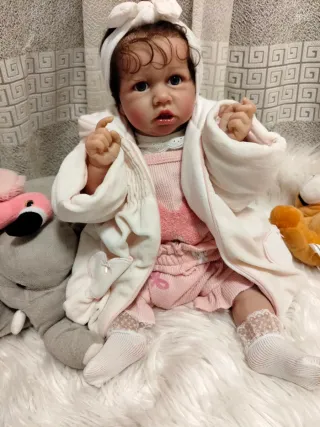 Bambola Reborn con accessori