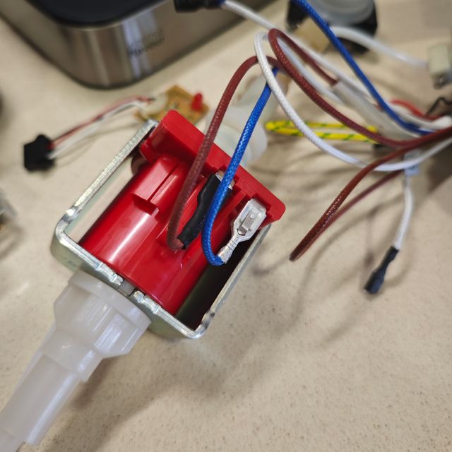 Bomba de Água para Cafeteira Cecotec Power Expresso