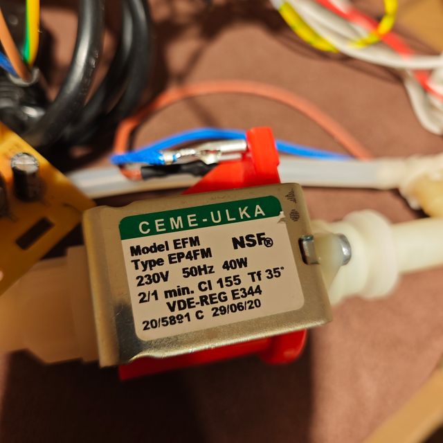 Bomba de Água para Cafeteira Cecotec Power Expresso