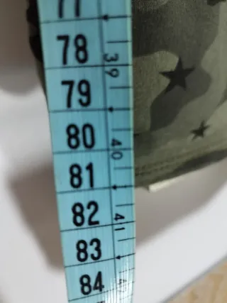 Vestido camuflaje lentejuelas