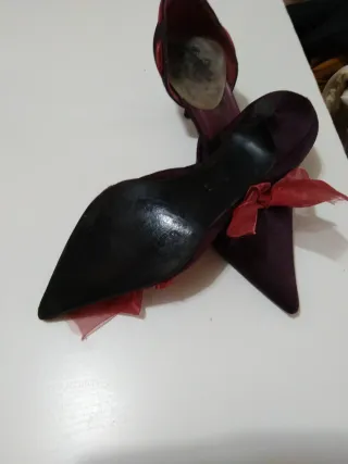 Zapatos Seda Tacon Rojo/Morado