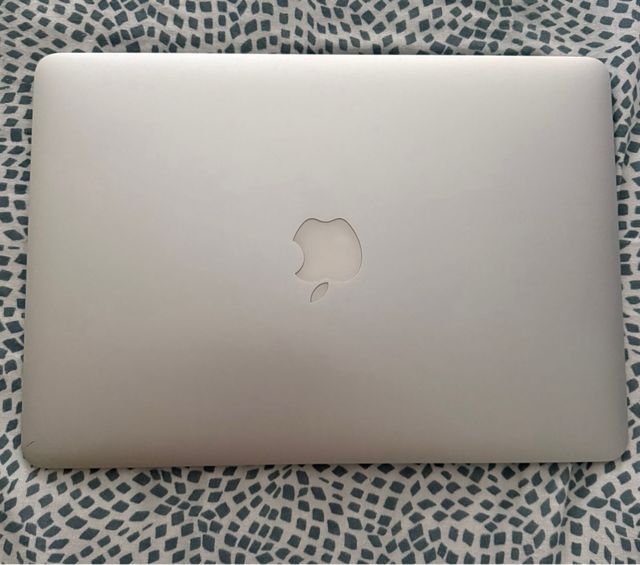 MacBook Air Plata 2017