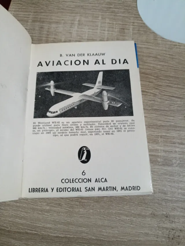 Libros Antiguos De Aviación Y Buques Escuela