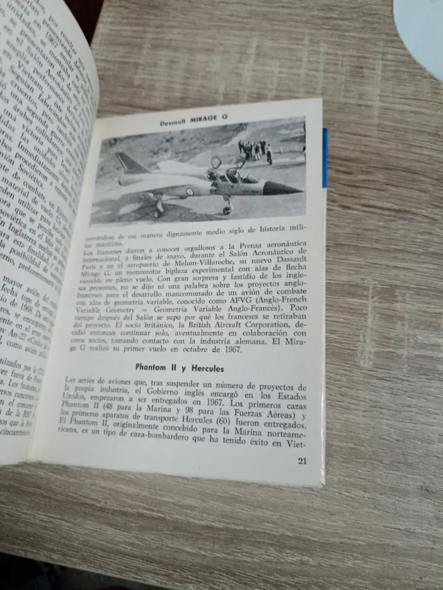 Libros Antiguos De Aviación Y Buques Escuela