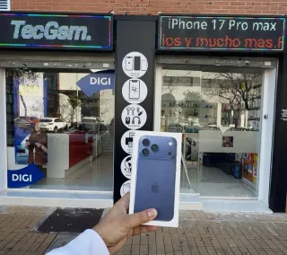 iPhone 17 Pro Max 256GB Azul/Naranja