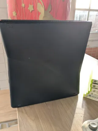 Xbox 360 Slim Negra + 8 Juegos (Añadibles 10 más)