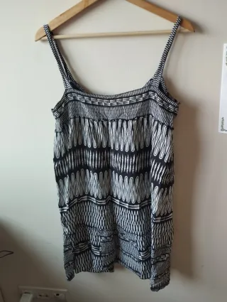 Vestido corto veraniego estampado