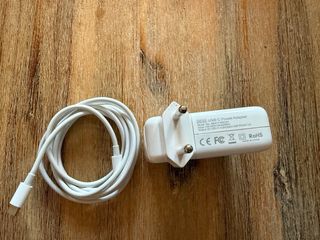 Cargador USB-C 96w