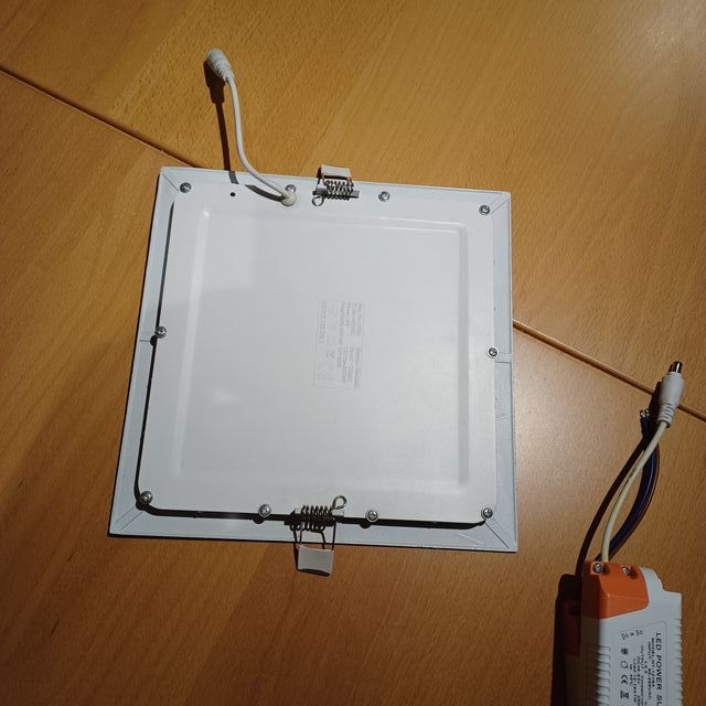 Plafão LED Embutido Quadrado