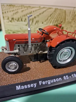 Massey Ferguson 65 1963 escala 1:32