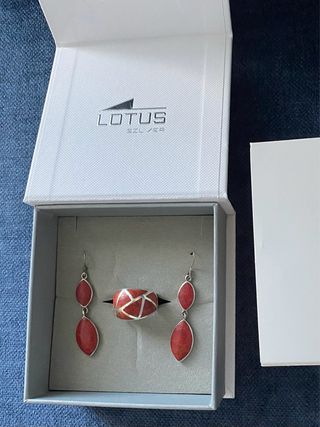 Conjunto pendientes y anillo de plata