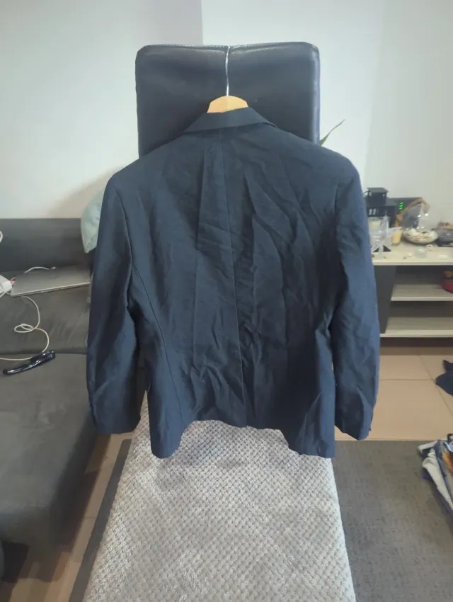Blazer negro hombre, buen estado