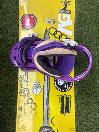 Tabla Snowboard Forum, modelo Holy Moly