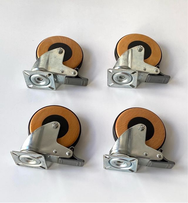 4 Ruote in legno per mobili