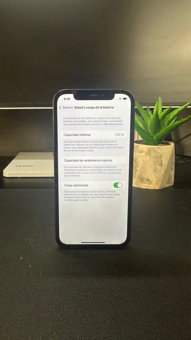iPhone 12 100% Batería