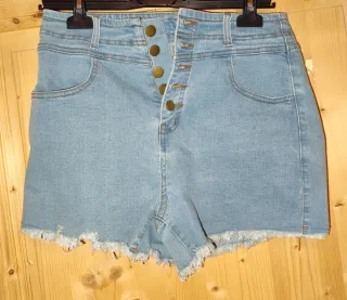Shorts di jeans