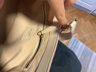 Bolso Saint Laurent Le 5 a 7 Dorado