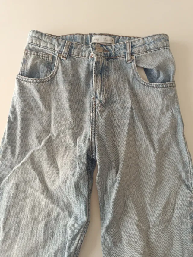 Pantalones vaqueros ZARA – Talla 9 años (134)