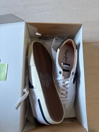 Zapatillas Pepe Jeans Blancas y Beige
